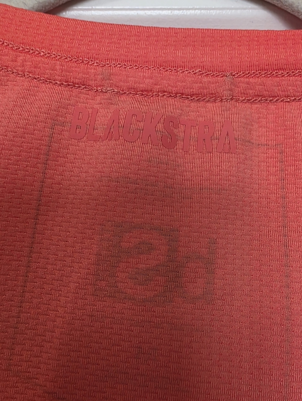 BlackStrap Voyage Performance Tee Women’s M Coral UPF 50+ Trail Active Shirt NWT - Picture 7 of 10
